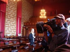 スペイン＆北欧の旅８　BBCの撮影クルーと一緒のストックホルム市庁舎ガイドツアー