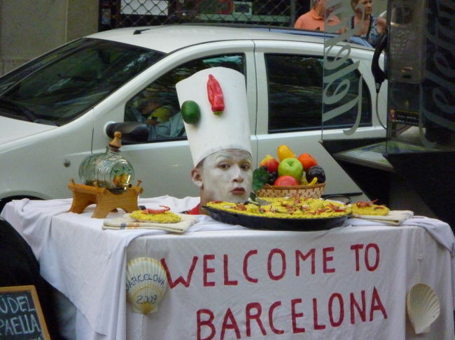 バルセロナの市内のスナップです、町は観光客であふれかえっており活気がありました。