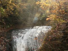 2009.10 まだまだ知らない北海道がいっぱい！紅葉の恵庭三滝巡り-白扇滝・ラルマナイ滝・三段滝