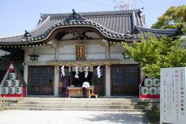 2001春、三河の刈谷地区：藤棚、市原稲荷神社、獅子像、石鳥居