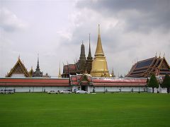 バンコク　Wat Phrakeaw ワットプラケオ（ワット・シーラッタナーサーサダーラーム）　に行ってきました。