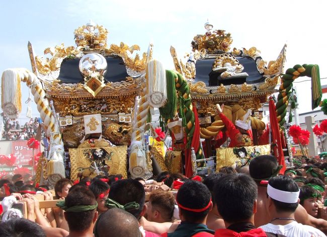 松原八幡神社秋季例大祭【姫路白浜】<br />毎年、１０月１４日に宵宮、１５日に本宮が執り行われます。<br />三基の神輿のぶつけ合いと七台の屋台の練り合わせが行われる盛大な祭りです。