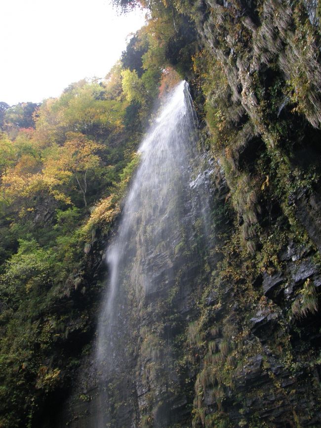 2009年10月　北陸の旅　第２日　龍双ヶ滝(39)、荒島岳(2)、阿弥陀ヶ滝(40)