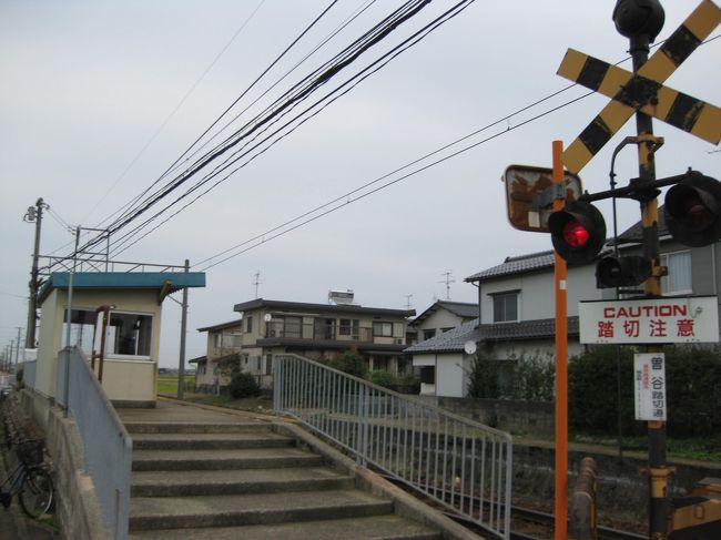 　2009年10月24日、1週間後に廃止される北陸鉄道石川線鶴来～加賀一の宮の乗り納めを終え、車に戻りました。<br />　友人は、鶴来からそのまま電車で野町方面へ、私は友人を迎えに行きつつ、途中の駅めぐりをすることにしました。
