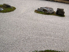 京都の紅葉◆色づき始めの龍安寺