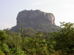 スリランカの世界遺産巡り＋サファリ