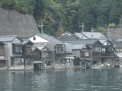 伊根の舟屋を海から見学