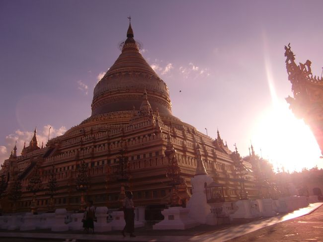 不思議の国？ミャンマー６（バガン４：ニャウンウー）