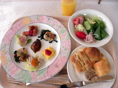 ０９．秋の３連休のエクシブ伊豆３連泊　フランス料理 ラペールのバイキングの朝食 その２