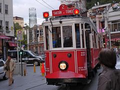 2009.10ギリシア・トルコ旅行44-新市街ガラタ塔，ノスタルジックトラム