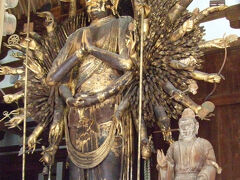 【世界遺産・唐招提寺】 実際に千の手をもつ千手観音像は圧巻！