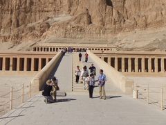 2009年12月エジプト(07) ハトシェプスト女王葬祭殿２／７