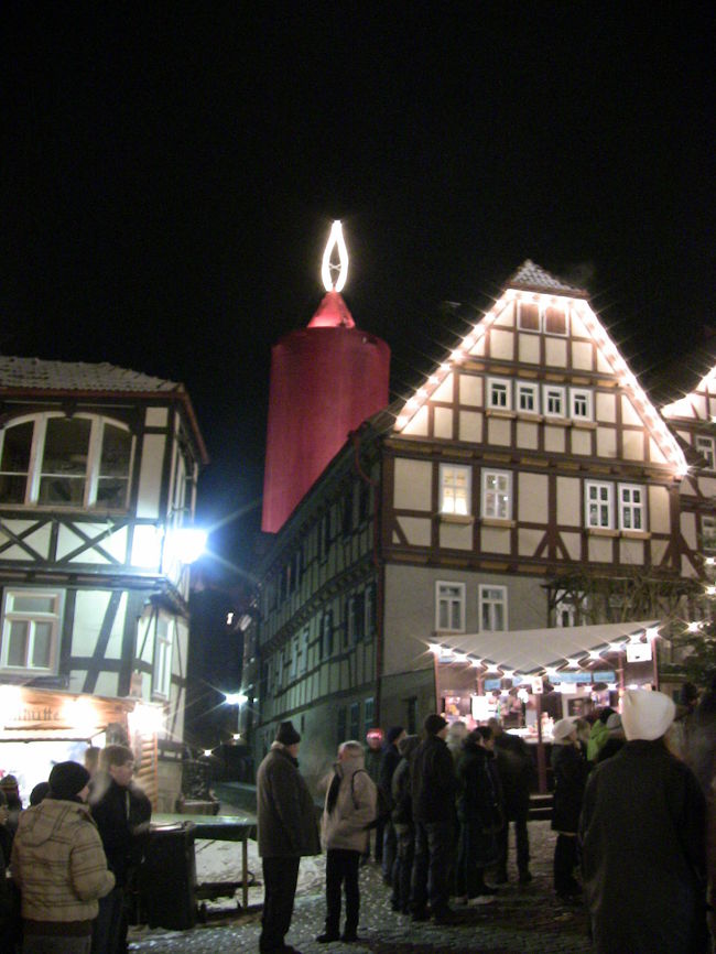以下の日程でドイツのクリスマスマーケットを回ってきました。<br /><br />1日目：シュリッツ<br />2日目：ニュルンベルグ<br />3日目：ノイシュバンシュタイン城、フュッセン（クリマルなし）<br />4日目：シュツットガルト