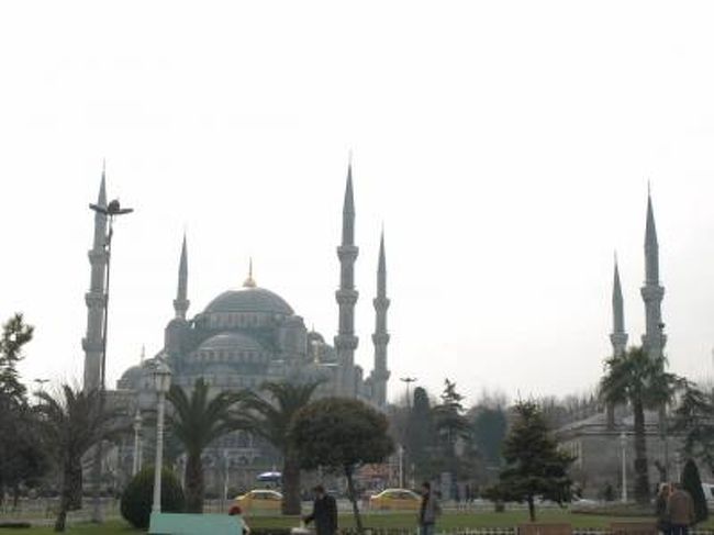 トルコ滞在も終盤になりました。今日から２日間、イスタンブールをゆっくり観光です。トルコに着いた翌日に主要な名所は見ていたので、気の向くままにイスタンブールの街をぶらぶらする予定です。