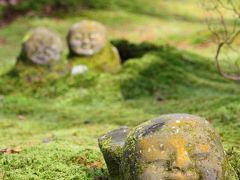 京都を歩く(43) 冬の大原を堪能する～三千院「幸せを呼ぶ初午大根焚き」，実光院「不断桜」，宝泉院「額縁庭園」～