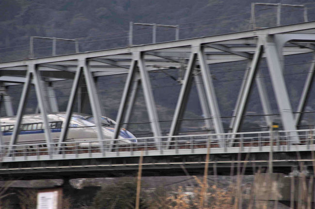 またまた今月末で東海道を走らなくなる５００系を撮ってきました。<br />名と何回撮れるかわかりませんが、機会があれば何度でも撮りに行きたいと思います。<br />今回は富士山が見えませんでした。お天気次第ですから仕方ないのですが…。