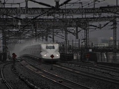 最後の５００系が通過する日の小田原駅