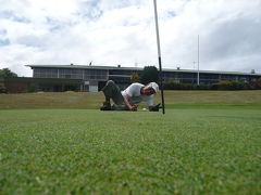 ニュージーランド　オークランドで・カーナビで探した・ゴルフ場・＄５０