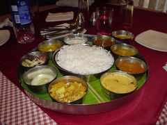 南インド４９：　ニルギル高原で　「最後の晩餐」