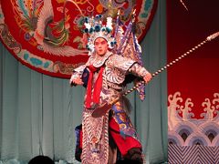 さむ～い時期は、台湾がいい！（4） 京劇観賞