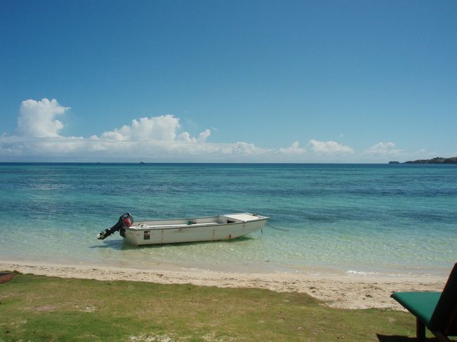 フィジーにあるちいさな島（マロロ ライライ島）のロマニ アイランド リゾートでの〜〜んびりしたときのはなしです。