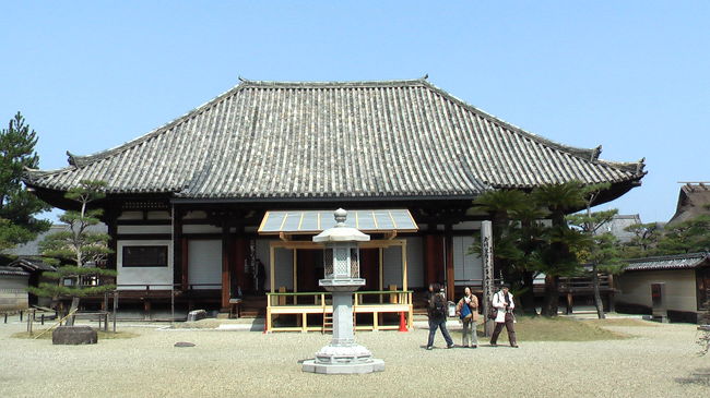 奈良県の法華寺の国宝十一面観音立像の開帳を見に行ってきました。