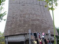 ベトナム / ハノイ　新年の華やぎ　＆　驚きの多民族国家を実感の民族博物館