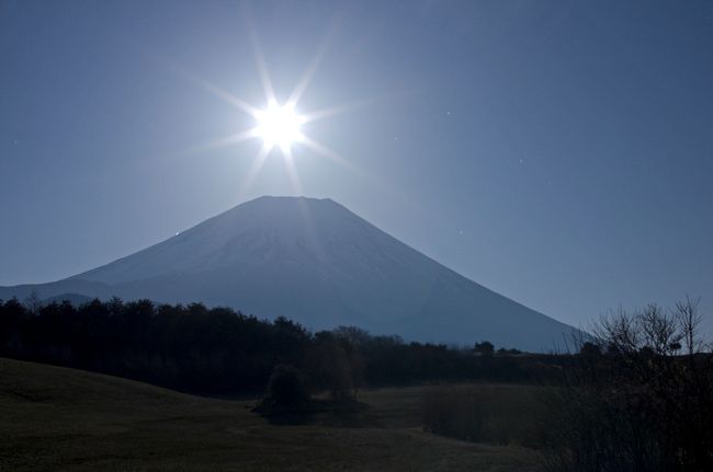 ２０１０／０３／３０の十五夜はブルームーンの日でした。