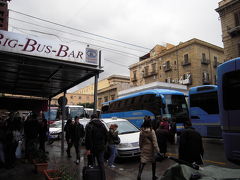 パレルモ（Palermo）からシラクーサ（Siracusa）へ　～マッシモ劇場とバス移動～