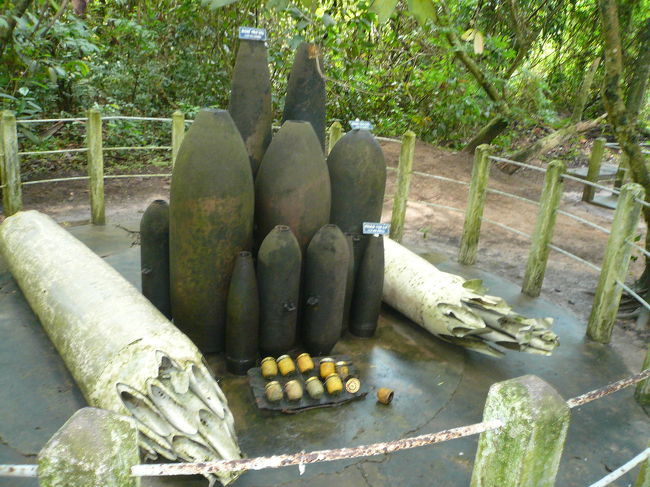 ベトナム戦争の最前線基地、クチに来ました。<br />ホーチミン(元サイゴン)からこんなに近いところにゲリラの基地が・・<br />行ってみてさらにびっくり!<br />一言で言うと、・・これ、本当!?という感じのところで、行って見て良かったです。
