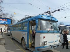 2010.3ウクライナ旅行11-ヤルタまでのトロリーバス3時間乗ったぞ！，ヤルタの公衆市場