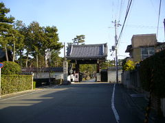 萬年山相国承天禅寺を早朝に訪問した。