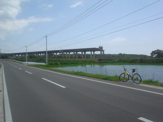 宮崎市のホテルを出発して、<br />何とか大分県まで、自転車で走るぞ！