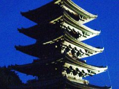 奈良-１　興福寺五重塔のブルーモーメント！　☆旅館江泉に泊って