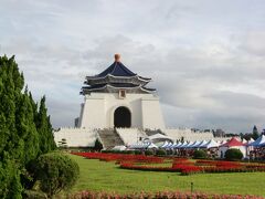 2009冬 台湾：台北半日観光、中正紀念堂、孔子廟、国立故宮博物院など
