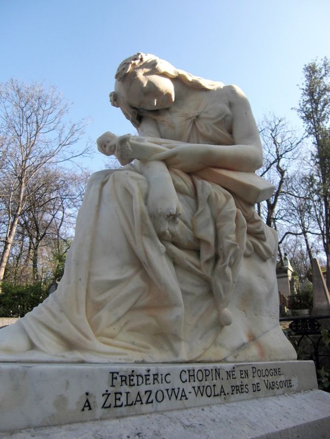 パリ弾丸ひとり旅 2 ショパンが眠るペール ラシェーズ墓地へ パリ フランス の旅行記 ブログ By 権天使さん フォートラベル パリ弾丸ひとり旅 2 ショパンが眠るペール ラシェーズ墓地へ パリ フランス の旅行記 ブログ By 権天使さん フォートラベル