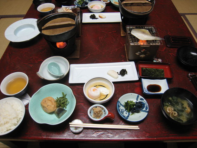 金沢３日目。<br /><br />旅館で朝食。<br />朝から贅沢ですね。