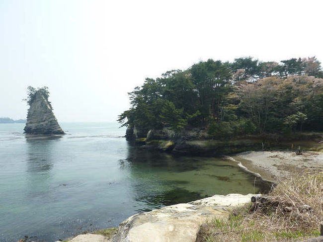 野々島（ののしま）塩竈市浦戸諸島<br /><br />熊野神社　椿のトンネル　夜泣き地蔵　千代崎展望台　<br />ラベンダー畑　浦戸第二小学校・浦戸中学校　<br /><br />渡船で寒風沢島へ<br /><br />朴島　浦戸諸島めぐり①http://4travel.jp/traveler/sin_tabi/album/10454583/<br />桂島と石浜　浦戸諸島めぐり②http://4travel.jp/traveler/sin_tabi/album/10455630/<br />寒風沢島　市浦戸諸島めぐり④http://4travel.jp/traveler/sin_tabi/album/10454598/