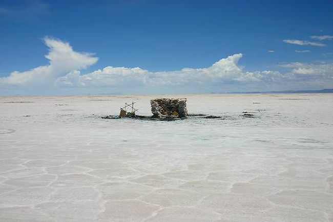 08年に発生したのウユニ塩湖での13名の死亡事故の原因 ウユニ ボリビア の旅行記 ブログ By Nekoshiさん フォートラベル