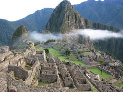 【2010ペルーの旅(3)】　ワイナピチュ登山とマチュピチュ