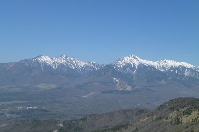 １５年ぶりに山に登りました。<br />長野県の野辺山近くにある飯盛山ハイキングに行ってきました。<br />