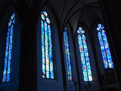 シャガールのステンドグラスを見にマインツへ（２）～シャガールのミステリアス・ブルー＠ザンクト・シュテファン教会
