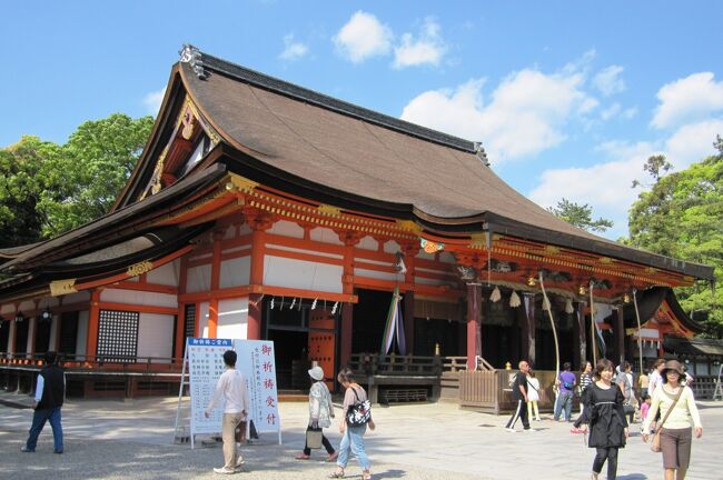 2010春、八坂神社と円山公園(1/2)：西楼門、本殿、舞殿、狛犬