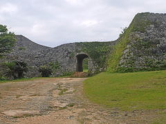 2010.5沖縄出張旅行10終-万座毛，やちむんの里，座喜味城跡，帰京