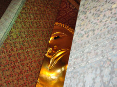 ワット・ポーでマッサージ　＊ バンコク紀行(9) ＊