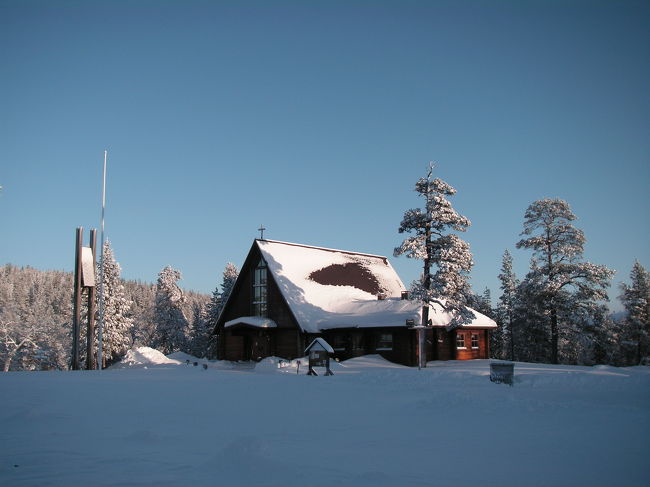 極寒のフィンランドへオーロラを見に行ったのに……<br />サンタに会った!?ロケ地で満喫！世界遺産も堪能<br />欲張り30代ＯＬの気ままな自由旅。<br />
