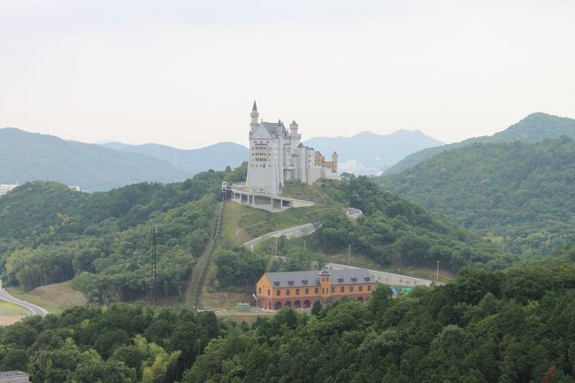 　兵庫県の姫路にある太陽公園に行った時の旅行記です。知る人ぞ知るＢ級スポットだと思います。アクセスはかなり悪く車で行くのが便利です。僕は公共機関で行ったんですが、姫路からバスで４０分ぐらいです。最寄りのバス停は打越新田。どんな公園かは写真を見てもらえれば分ると思います。