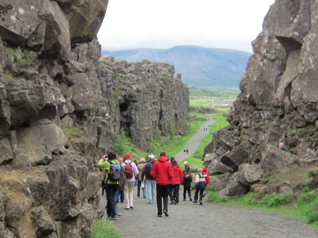 去年から計画していたアイスランド行きが実現しました。<br />3月末から始まった、度々の噴火も静かになり本当によかった。
