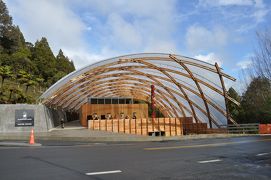 2010年7月ニュージーランド旅行2（ワイトモ洞窟）