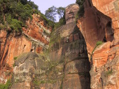 ①　九寨溝・黄龍・楽山の旅　【世界遺産　楽山大仏・黄龍渓編】